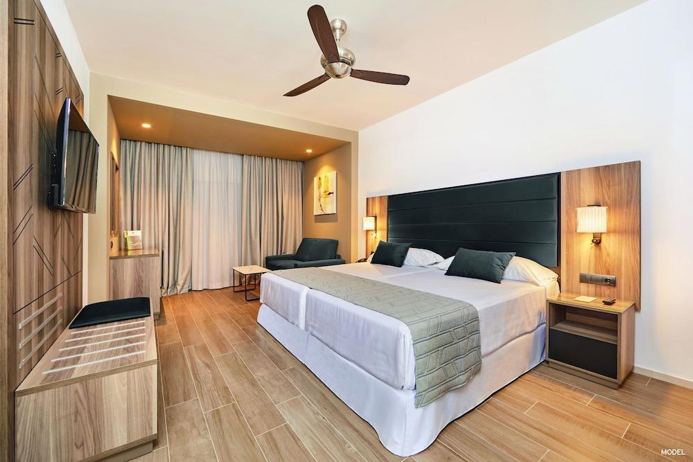 Riu Palace Oasis Maspalomas  Exterior photo
